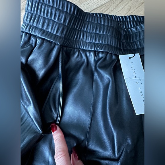 Madison d’ Amélie Black Faux Leather pull on pants, NWT - Picture 8 of 9